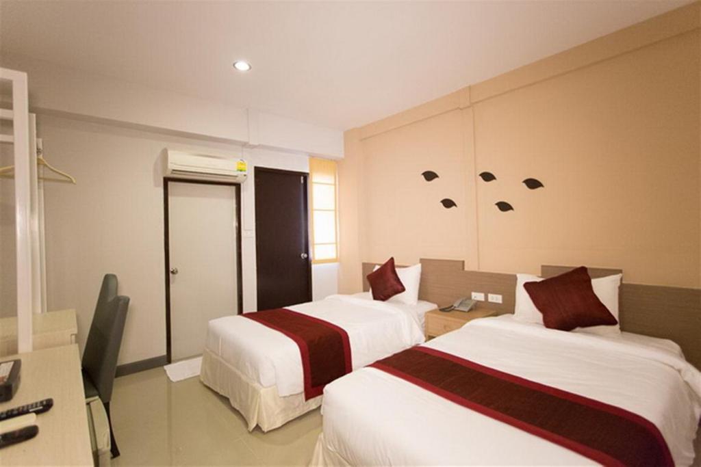 Sf Biz Hotel Khon Kaen Phòng bức ảnh