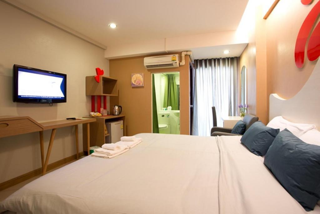 Sf Biz Hotel Khon Kaen Phòng bức ảnh