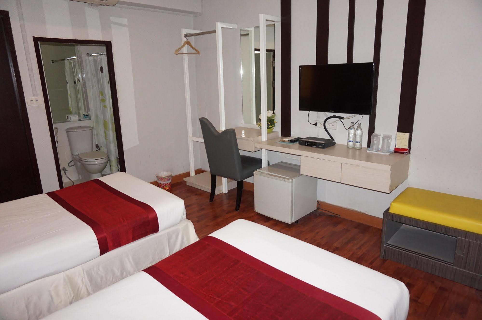 Sf Biz Hotel Khon Kaen Ngoại thất bức ảnh