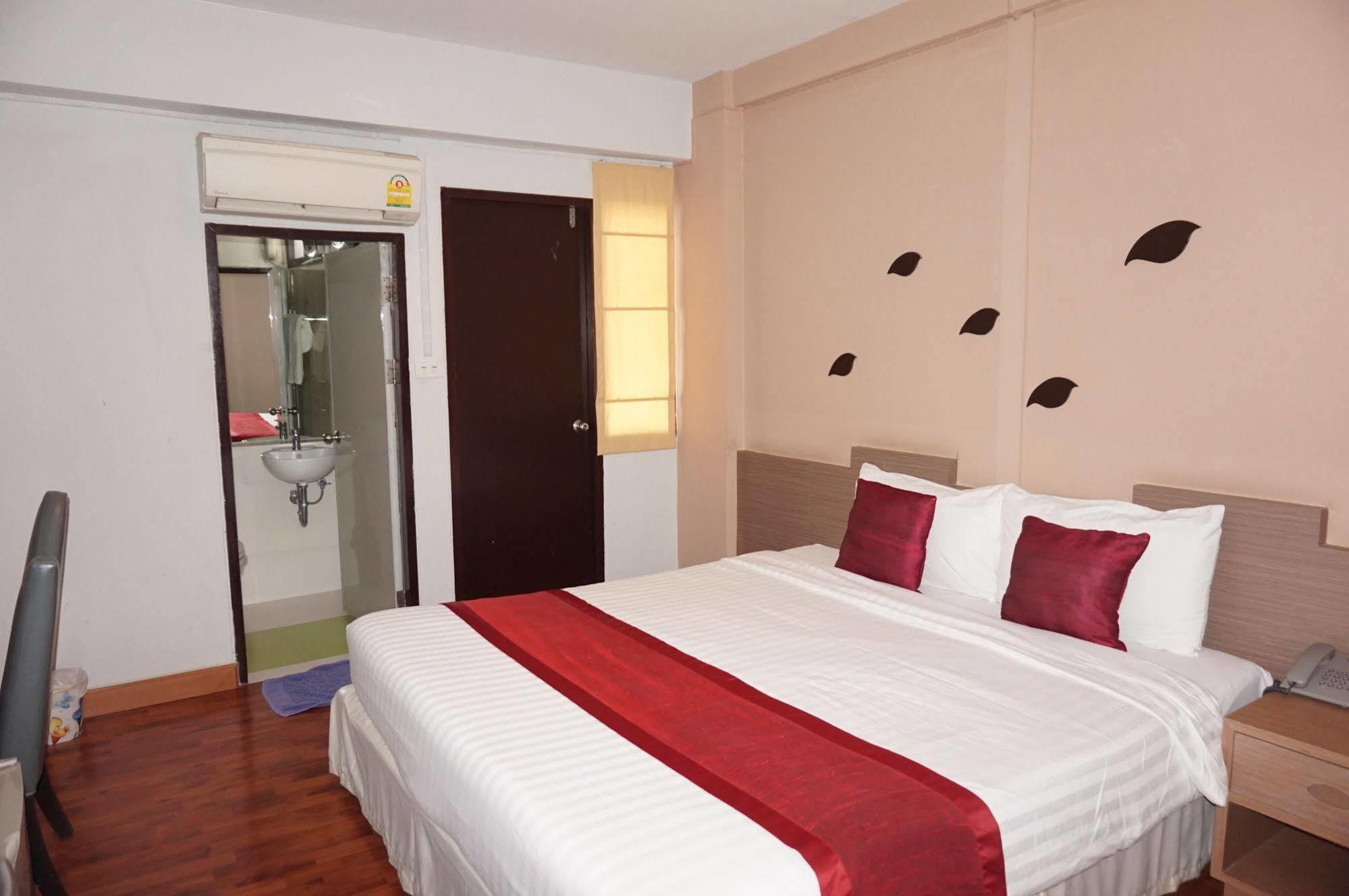 Sf Biz Hotel Khon Kaen Ngoại thất bức ảnh