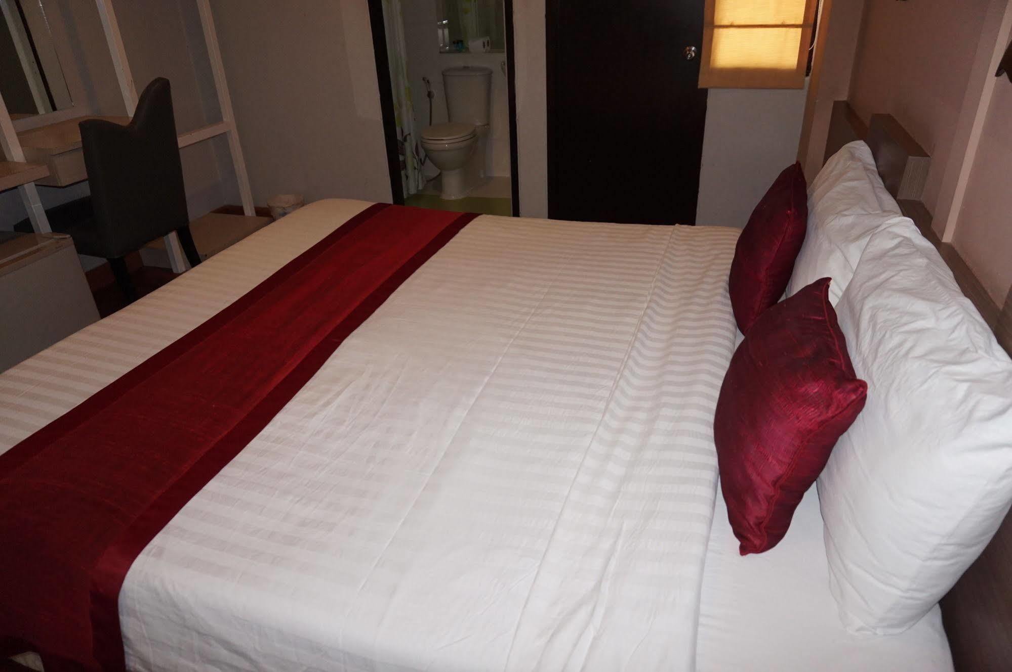 Sf Biz Hotel Khon Kaen Ngoại thất bức ảnh